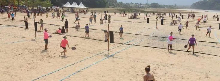 Cocanha Open de Beach Tennis reúne 344 atletas em Caraguatatuba