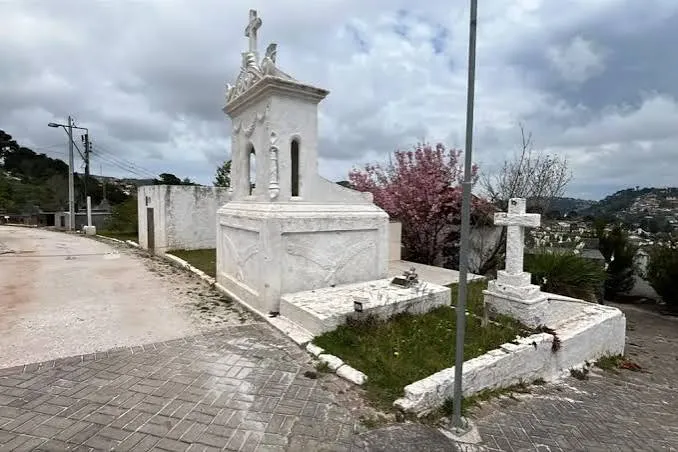 Recadastramento de sepulturas perpétuas termina em setembro em Campos do Jordão