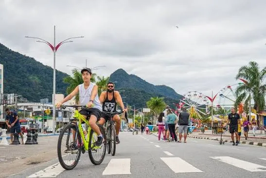 Rua da Família encerra temporada com esporte, cultura e vacinação em Caraguatatuba