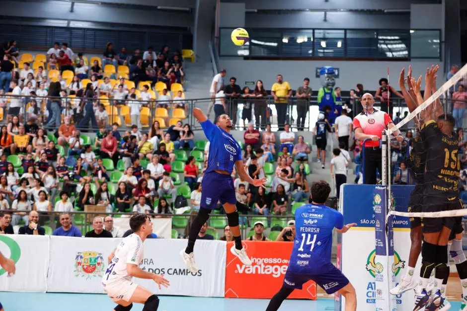 São José estreia com vitória por 3 sets a 0 na Copa São José de Voleibol