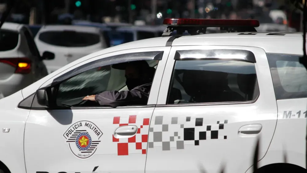 PM de folga reage a tentativa de assalto e mata suspeito na Rodovia Presidente Dutra