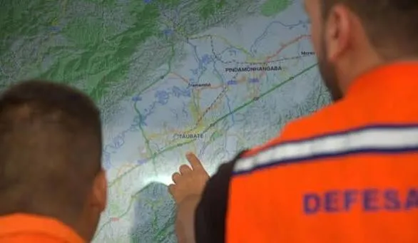Defesa Civil de Taubaté alerta para chuva forte, raios, ventos e possibilidade de granizo