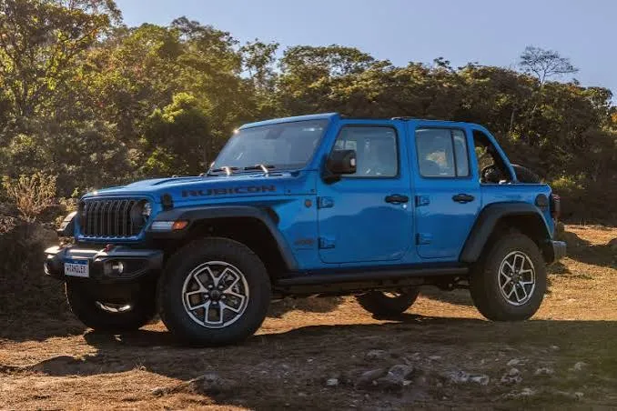 Jeep convoca recall de Wrangler e Gladiator por risco de princípio de incêndio