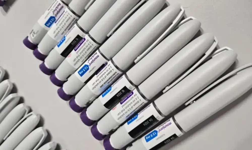 Uso de medicamentos contra obesidade sem acompanhamento preocupa especialistas