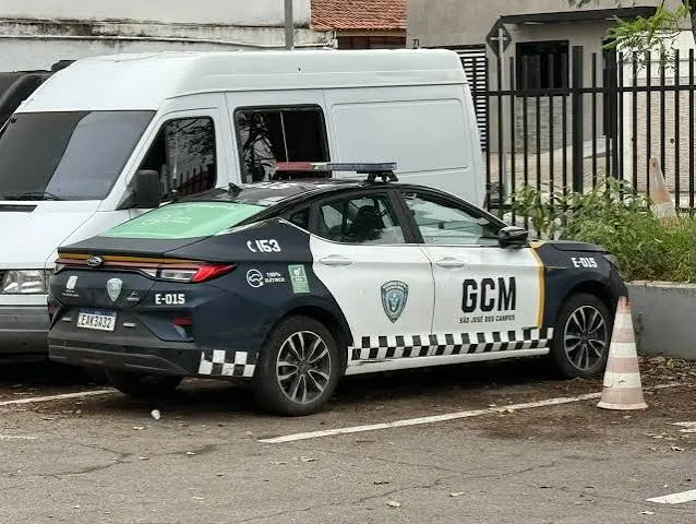 GCM relata possível falha nos freios de viatura em acidente que matou adolescente em São José