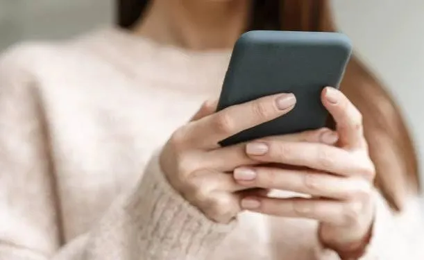 Procon-SP alerta consumidores para golpes em compras online pagas via Pix