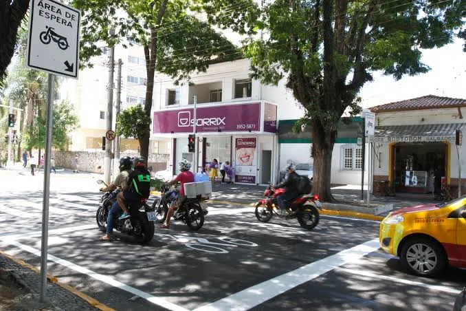 Jacareí oferece vagas remanescentes para curso gratuito de direção defensiva para motociclistas
