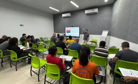 Equipes da Prefeitura de Jacareí recebem capacitação para operação de drones