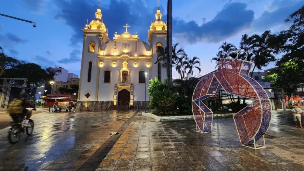 Taubaté apresenta projeto do Natal Iluminado 2026 aos comerciantes do Centro