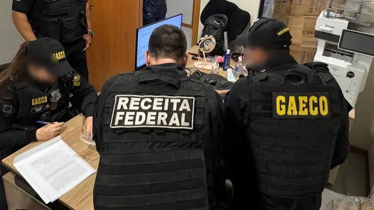 Receita Federal e Gaeco cumprem mandado em São José em operação contra lavagem de dinheiro