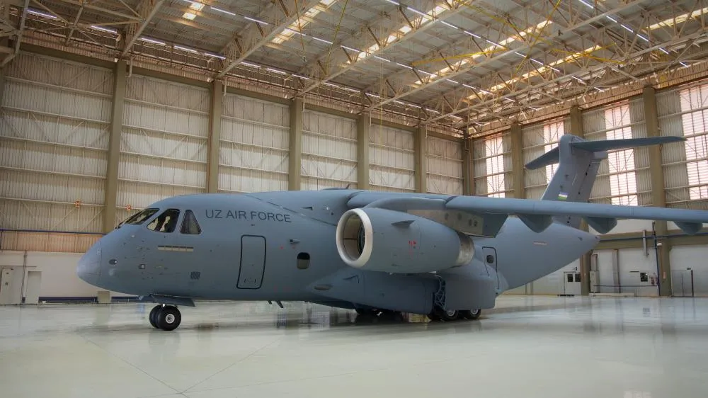 Embraer entrega primeiro C-390 Millennium ao Uzbequistão