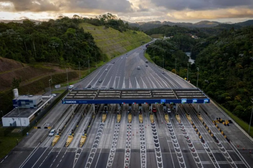 Concessionária Tamoios abre vagas temporárias para reforçar equipe durante a Operação Verão
