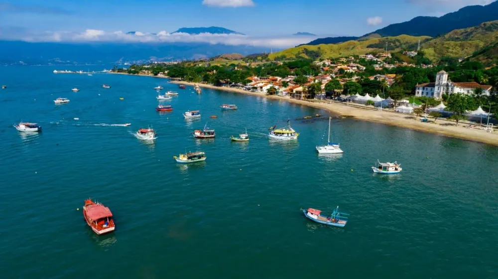 Turismo de São Sebastião cresce 28% em agosto e movimenta R$ 12,89 milhões