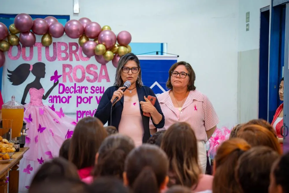 Caraguatatuba abre Outubro Rosa com palestra sobre prevenção e autocuidado para mais de 250 mulheres