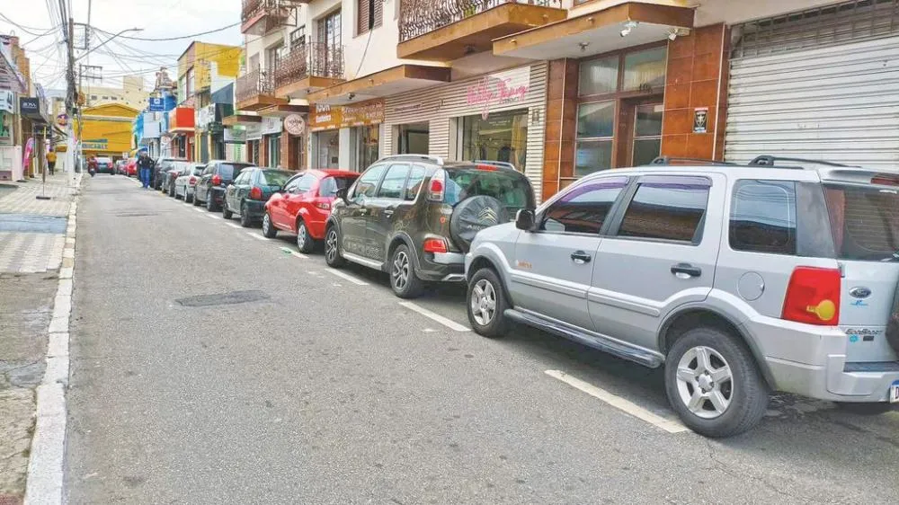 Pindamonhangaba assina contrato da Área Azul Inteligente nesta segunda-feira