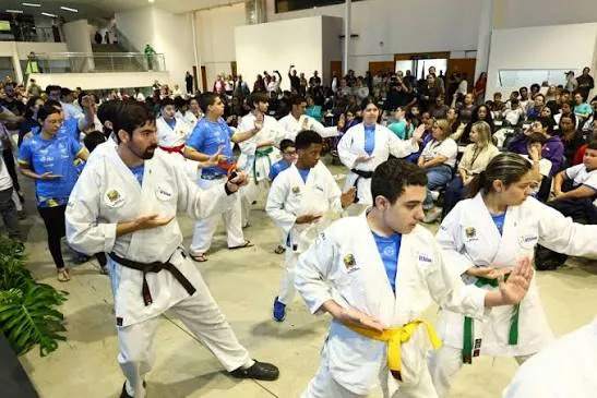 Emoção marca abertura dos primeiros Jogos Escolares Paradesportivos de São José dos Campos
