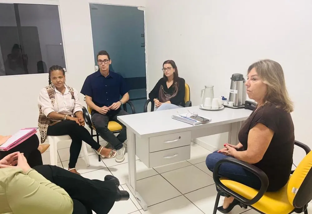 Caraguatatuba e Instituto Federal articulam parceria para incentivar jovens e adultos a retomarem os estudos