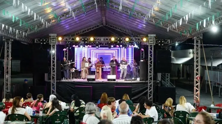 Festa de Frei Galvão espera receber 120 mil pessoas em Guaratinguetá com missas, shows e programação cultural