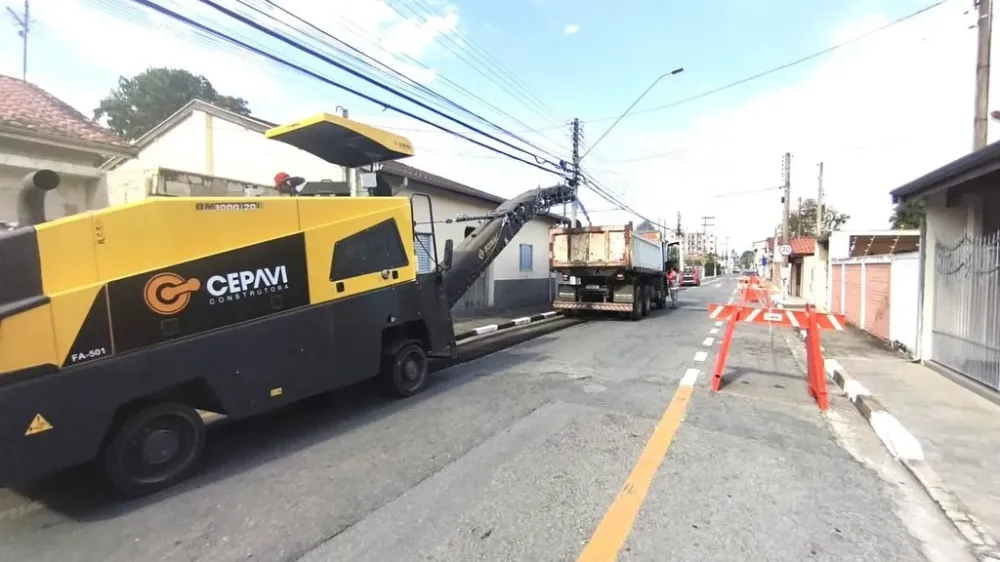Prefeitura de Pindamonhangaba inicia recapeamento da Rua Júlio Salgado na segunda-feira (19)