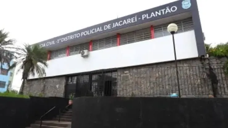 Jovem de 22 anos é morto a tiros em via pública de Jacareí