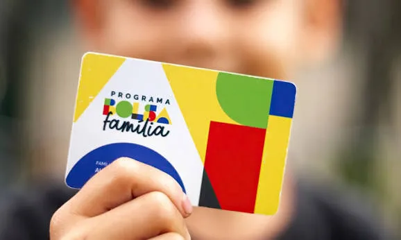 Bolsa Família libera R$ 15 bilhões para 19,3 milhões de famílias em outubro; pagamentos terminam nesta quarta-feira
