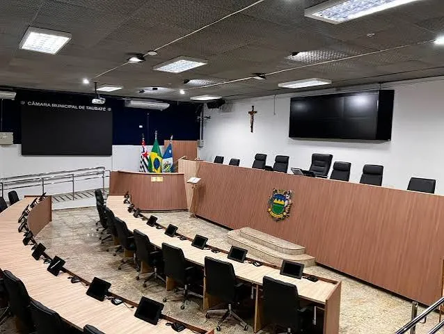 Prefeitura de Taubaté sanciona lei que fixa auxílio-alimentação dos servidores em R$ 844,50