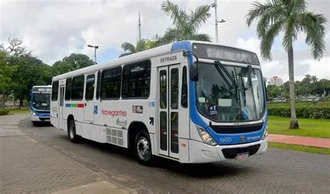 Paraibuna ofereceu transporte gratuito aos eleitores no primeiro turno das eleições de 2026