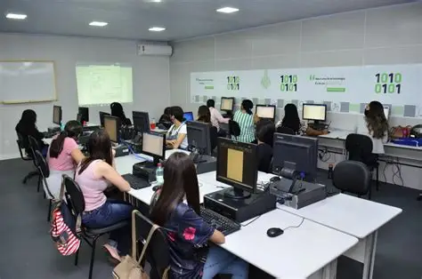 Roseira oferece cursos de marketing digital, administração e inteligência artificial com inscrições até domingo