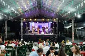 Dia de Frei Galvão terá missas, procissão luminosa e shows neste domingo em Guaratinguetá
