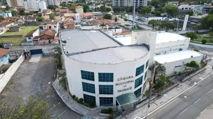 Câmara de Taubaté promulga emenda que altera regras para convocação de suplentes de vereadores