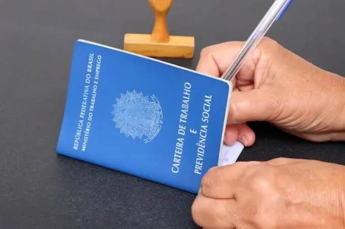 PAT de Taubaté abre 25 vagas para auxiliar de logística sem exigir experiência; prazo termina nesta quinta-feira