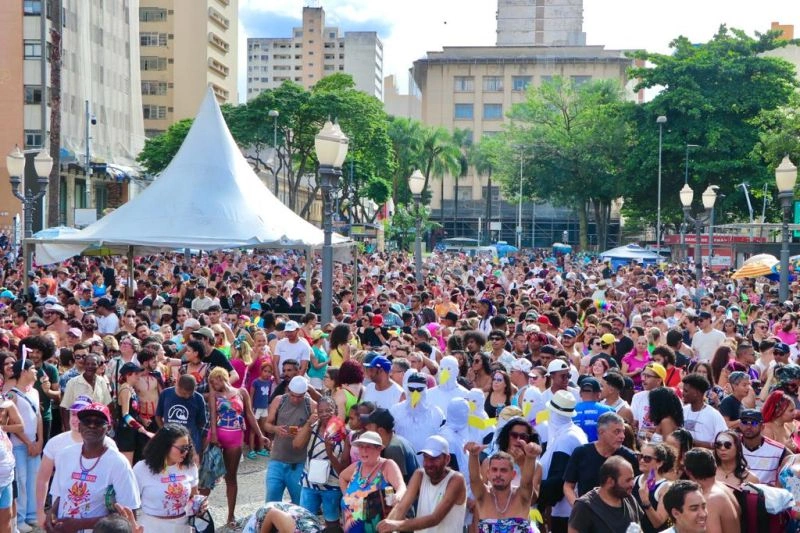 Carnaval de Campinas reúne 288 mil pessoas em 2026 e supera público do ano anterior