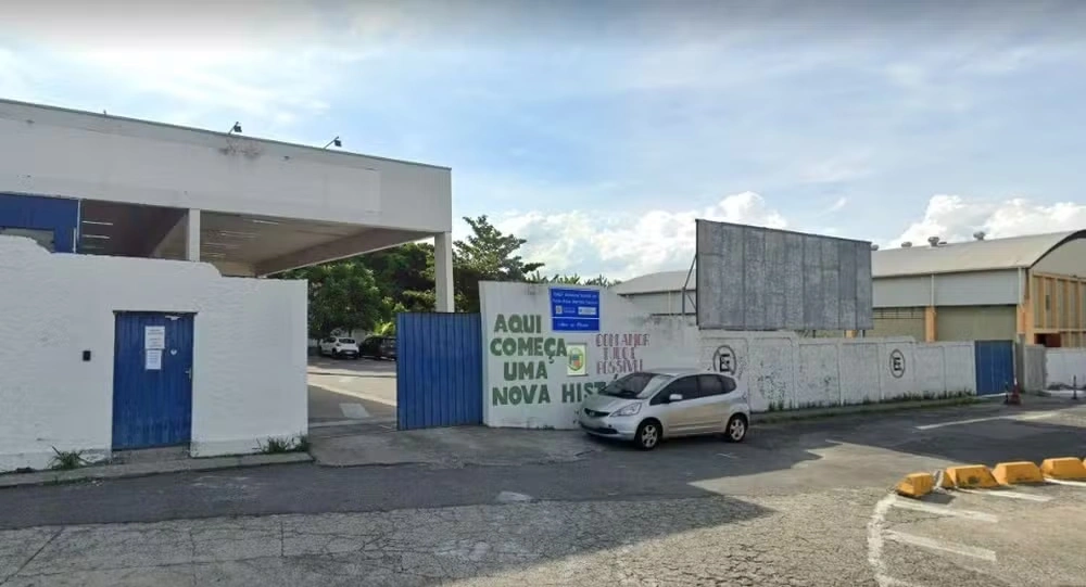 Escola municipal em Taubaté terá atividades suspensas por mais dois anos após problemas estruturais