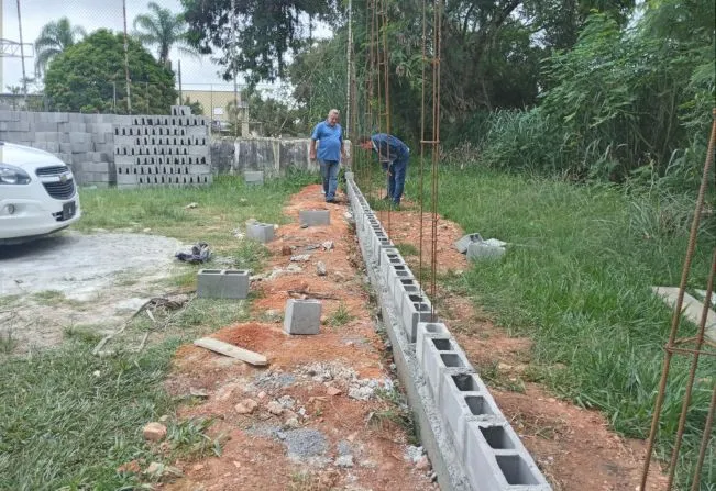 Roseira: obras de recuperação asfáltica avançam em mais de 10 ruas do bairro Pedro Leme