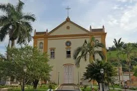 Bananal: Igreja Matriz do Senhor Bom Jesus do Livramento reabre após obras e volta a receber fiéis