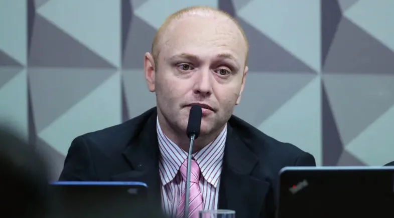 Preso em Tremembé, hacker Walter Delgatti reduz 100 dias da pena após aprovação no Enem