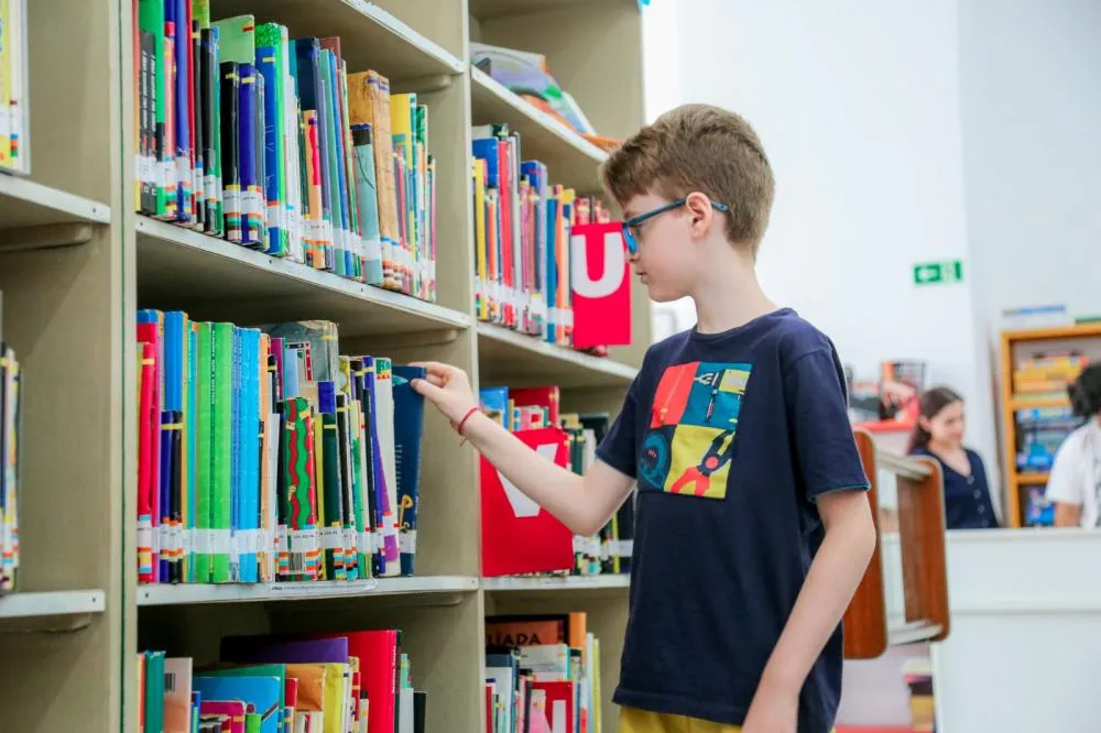 Pindamonhangaba registra crescimento de mais de 150% no empréstimo de livros nas bibliotecas municipais