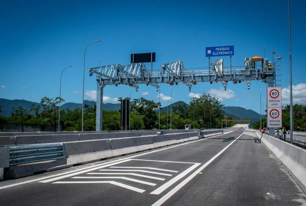 Inadimplência no pedágio free flow da Tamoios chega a 10% e multa passa de R$ 195