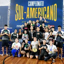 Projeto de jiu-jitsu de Lavrinhas conquista 2º lugar geral em campeonato Sul-Americano em Taubaté