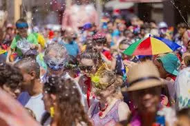 Projeto Cena de Mulher leva samba à sede da Fundação Cultural em São José dos Campos