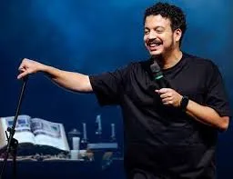 Rodrigo Marques apresenta stand-up “História de Pescador” em São Sebastião