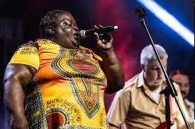 Talento do blues norte-americano sobe ao palco do Teatro Municipal em São José dos Campos