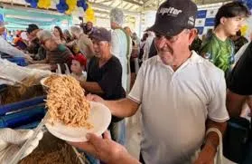 Macarronada do Dia do Trabalhador reúne 10 mil pessoas e celebra tradição em São José
