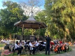 Domingo no Bosque reúne famílias e valoriza a história de Pindamonhangaba com programação cultural
