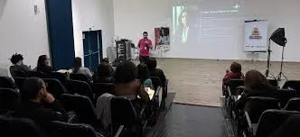 Mulheres empreendedoras do Litoral Norte recebem orientação para concorrer ao Prêmio Sebrae Mulher de Negócios 2026
