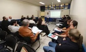 Jacareí recebe curso de formação de fiscais do Procon com representantes de cidades paulistas