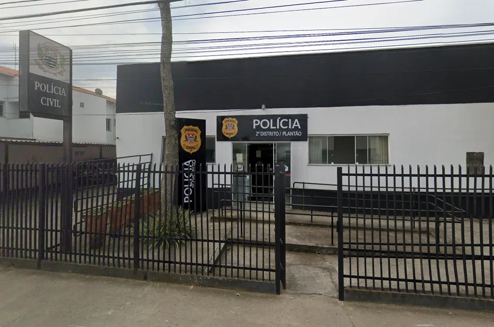 Adolescente é morto a tiros e mulher fica ferida após ataque em Lorena
