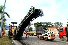 Prefeitura de Caraguatatuba inicia nova etapa de recapeamento na Avenida Geraldo Nogueira da Silva