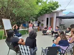 Casa Patcho promove sarau cultural com apresentações artísticas e exposição de projetos em Pindamonhangaba