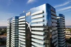 S&P rebaixa nota de crédito do BRB e aponta incertezas sobre capitalização do banco